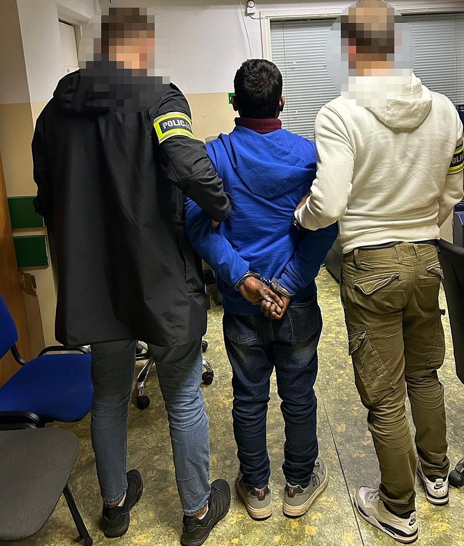 Uderzenie w nielegalny handel e-papierosami. Straty dla pa�stwa ogromne