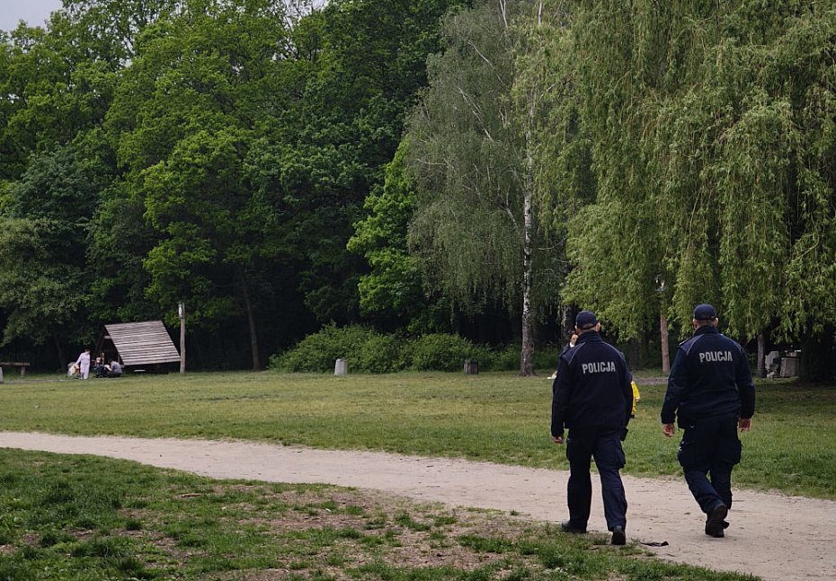 Policja kontroluje Las Kabacki. Mieszka�cy zg�aszali problemy