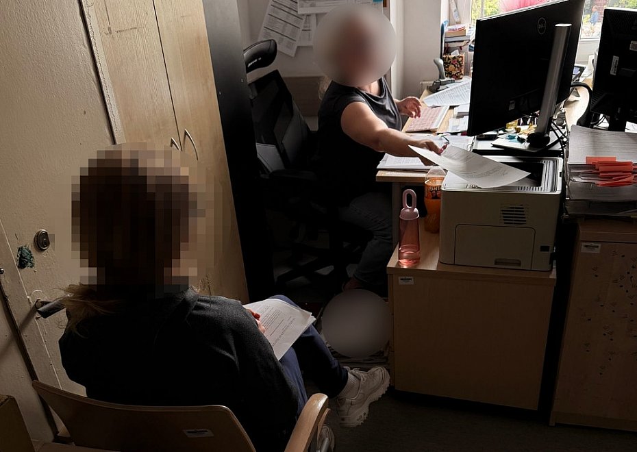 alt='Archeologiczne skarby na sprzeda�. Policjanci zatrzymali 34-latk�'