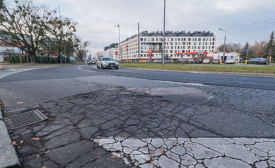 alt='Powstanie projekt zmian na skrzy�owaniu Obozowej, P�ockiej i Ostroroga'