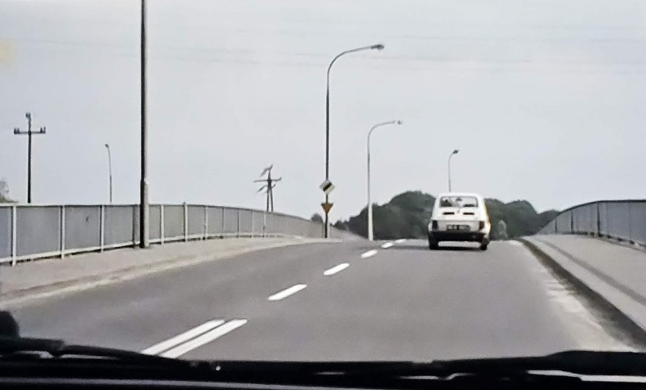 "Ekstradycja" na �eraniu. T� scen� z Halskim kr�cono przy P�ochoci�skiej
