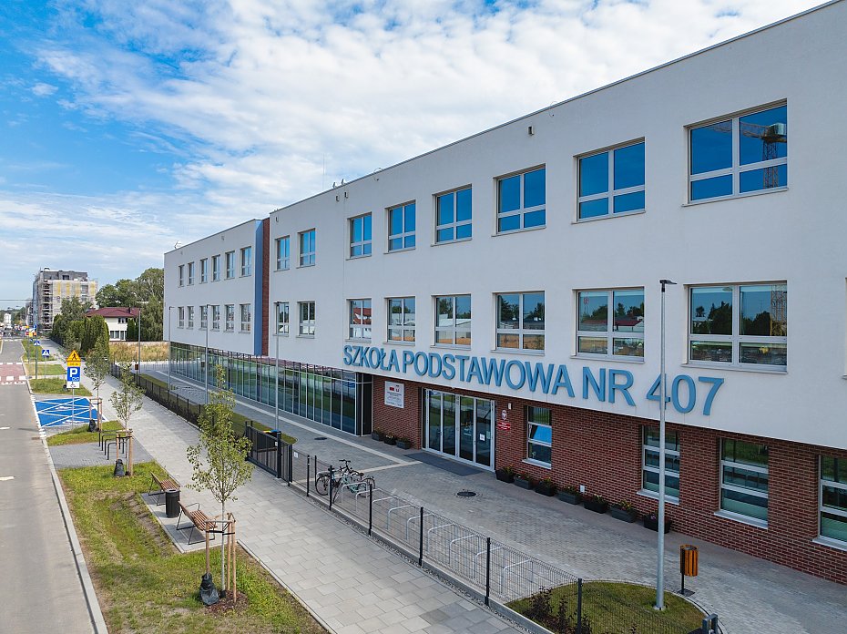alt='Napisy Braille'a w bemowskich szko�ach? Urz�dnicy odpowiadaj� radnemu'