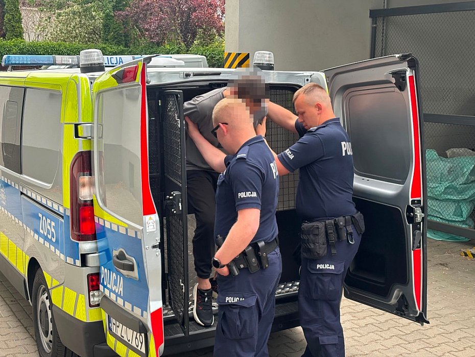 W�amanie do restauracji. Policja zatrzyma�a 39-latka