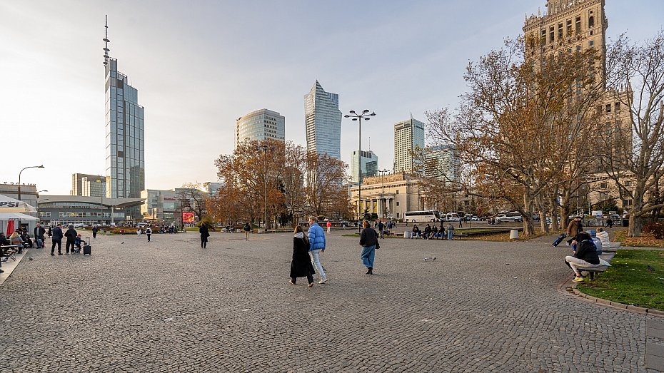alt='Przebuduj� pasa�e przy Dworcu Centralnym i PKiN. B�dzie wi�cej zieleni'