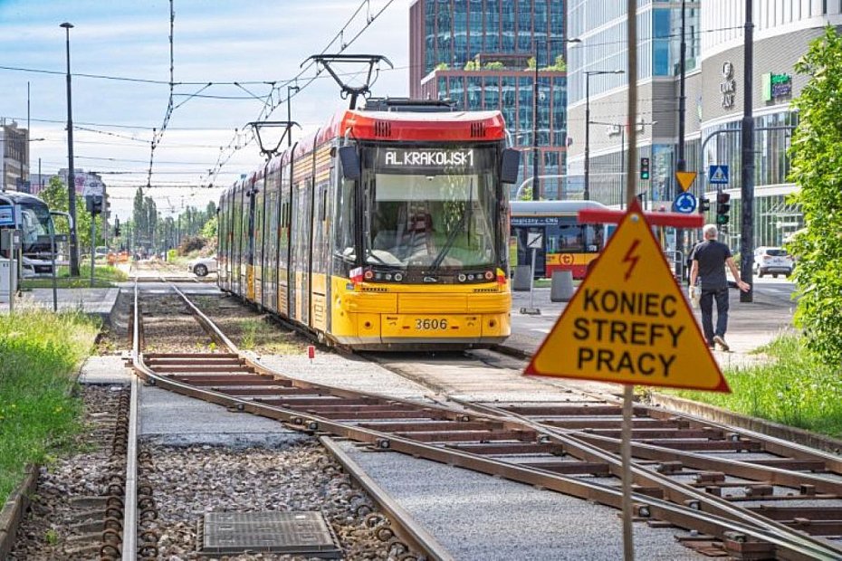 alt='Koniec utrudnie� na Towarowej. Tramwaje wracaj� na swoje trasy'