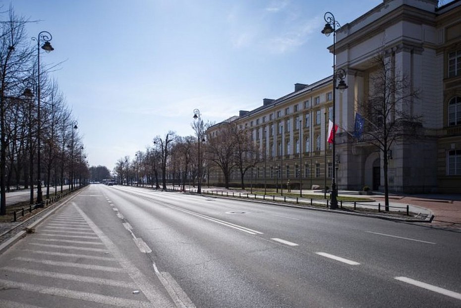 alt='Dzie� Dziecka przed KPRM. Aleje Ujazdowskie b�d� zamkni�te'