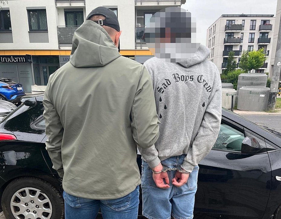 Oszukiwali metod� na BLIK. Policjanci zatrzymali ich jeszcze tego samego dnia