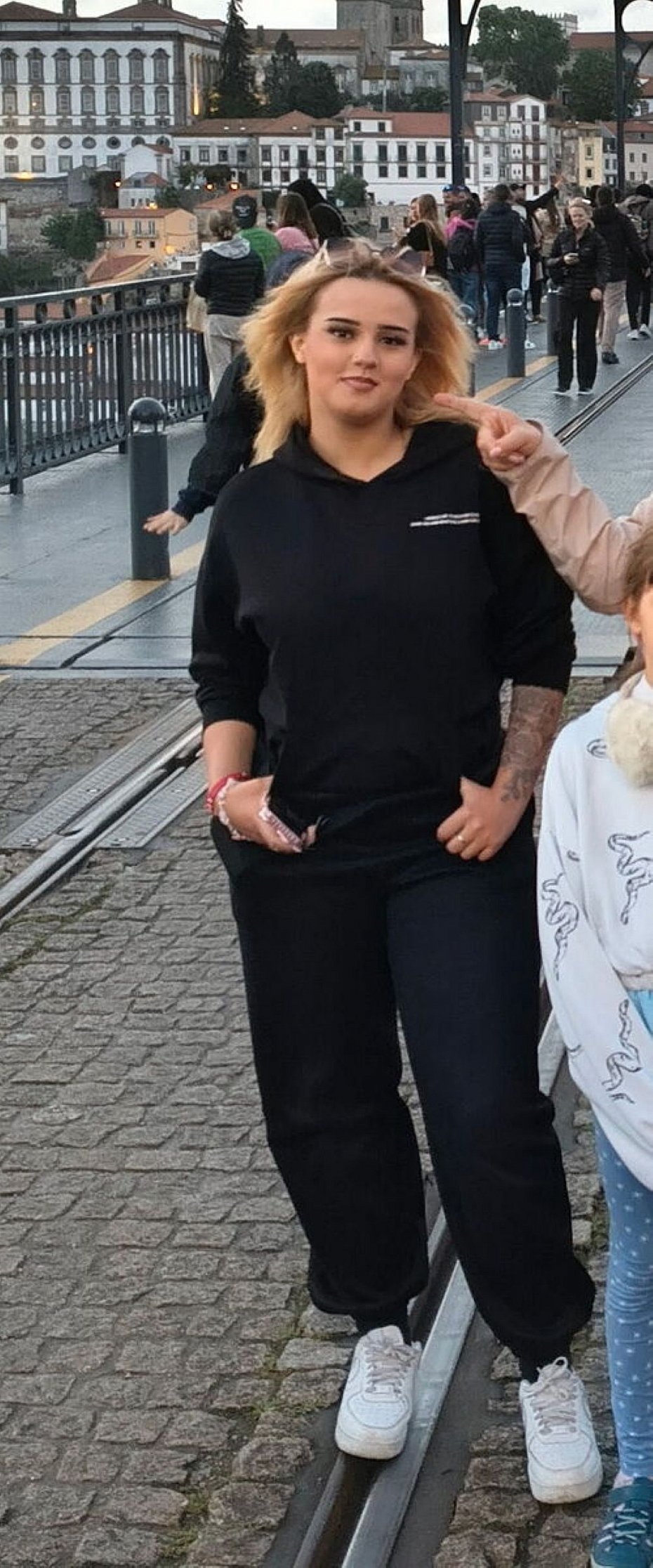 Zagin�a 16-letnia Ewa Kondratiuk. Policja prosi o pomoc