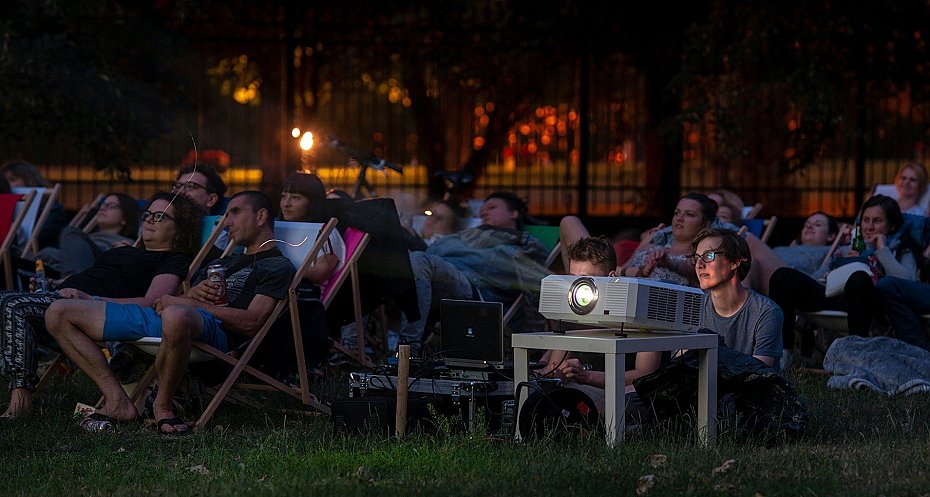 Filmowo na Mokotowie. Co i kiedy zobaczymy w Doro�karni?