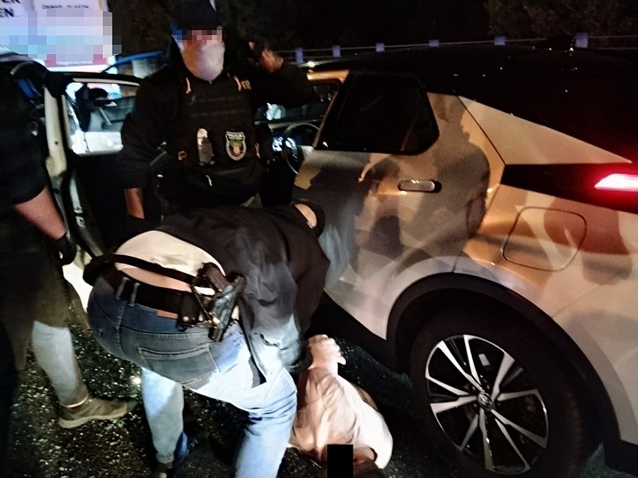Kobra odzyska�a skradzion� Toyot� C-HR. 26-latek trafi� do aresztu