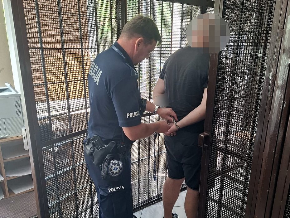 Akcja "Poszukiwany" w Warszawie. Policja zatrzyma�a 89 os�b