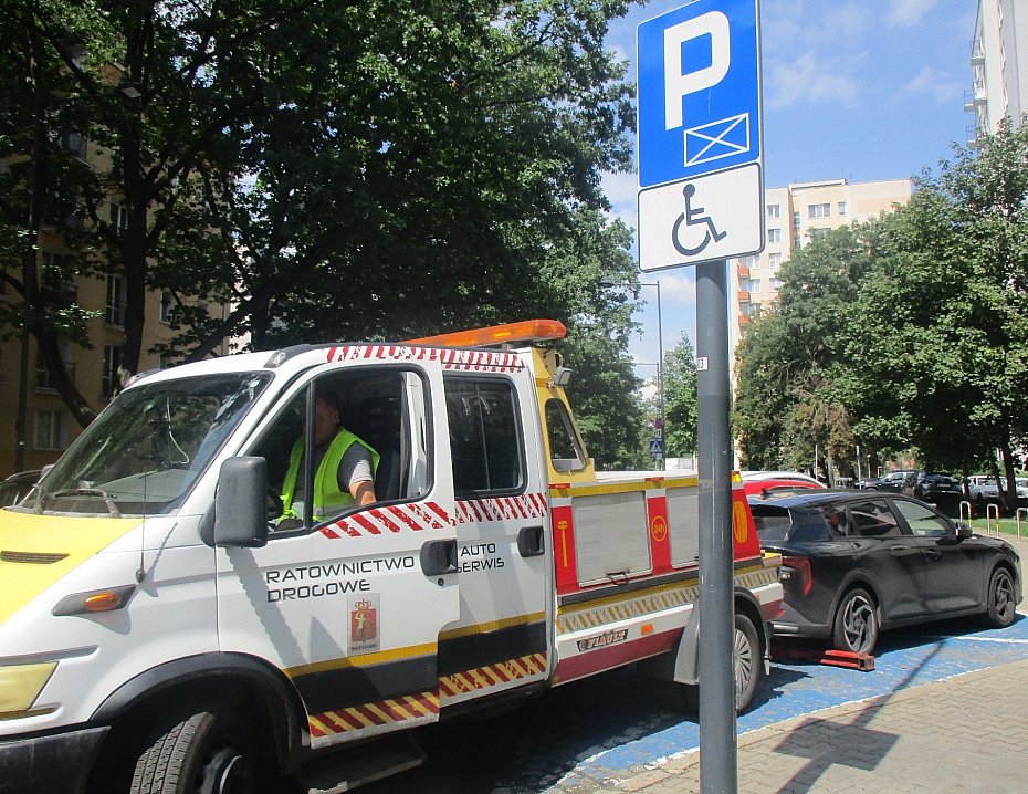 Zaparkowa� na miejscu dla niepe�nosprawnych. Podrobiona karta przysporzy�a mu k�opot�w