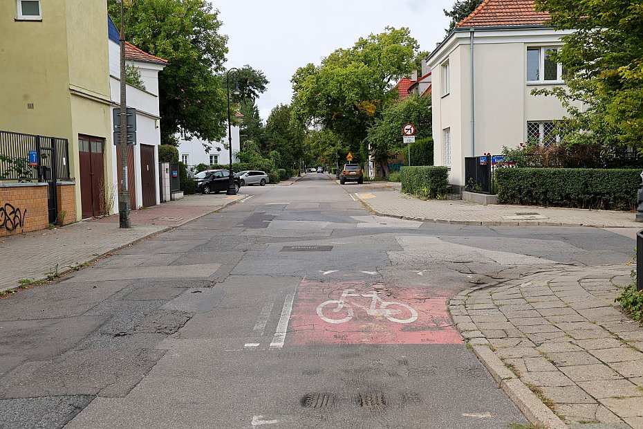 Rusza przebudowa Mieros�awskiego. Ulica zyska now� nawierzchni� i latarnie