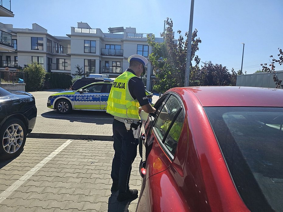 55 mandat�w podczas dzia�a� drog�wki w gminie Lesznowola
