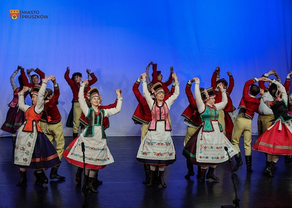 Pruszk�w ta�czy. Ponad 200 artyst�w na Mazovia Folk Festival 2026