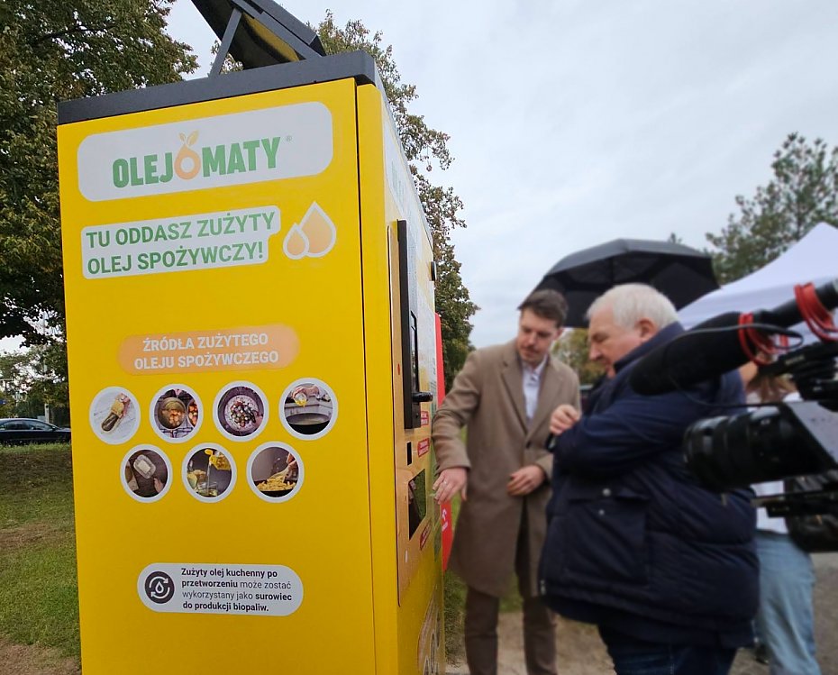Olejomaty na Bemowie? Urz�dnicy odpowiadaj�: s� PSZOK-i