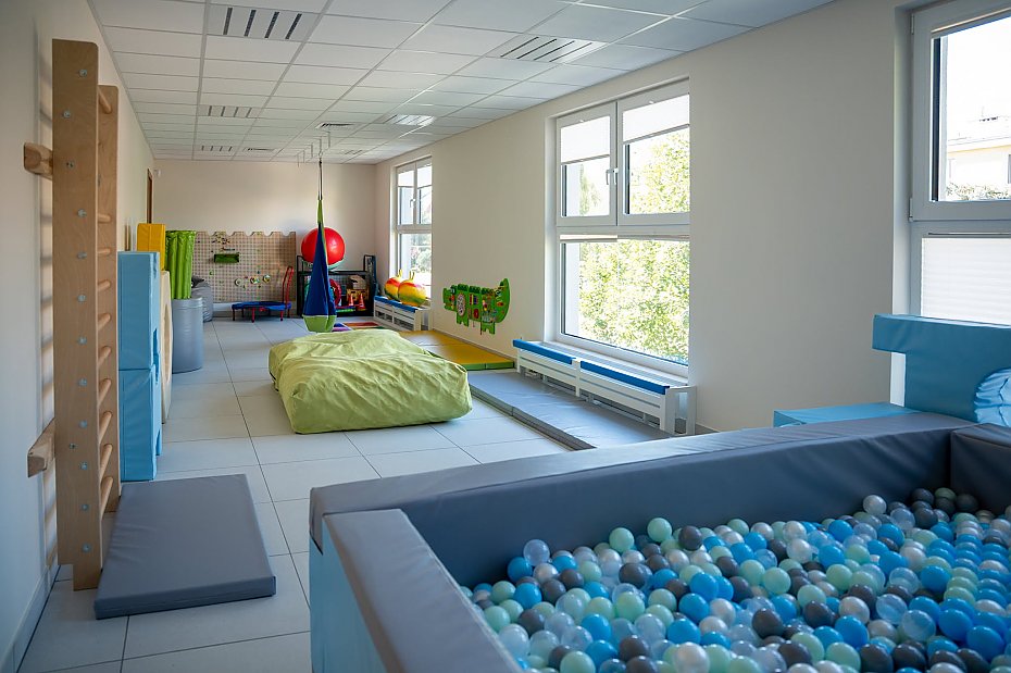 Nowy ��obek w Legionowie ju� dzia�a. Przyjmuje jeszcze dzieci