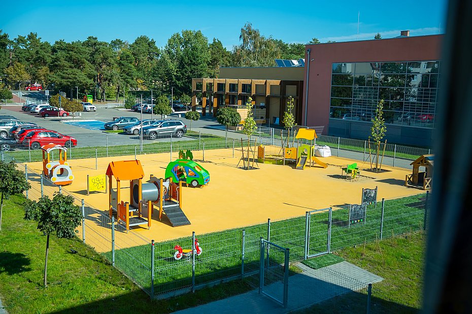 Nowy ��obek w Legionowie ju� dzia�a. Przyjmuje jeszcze dzieci