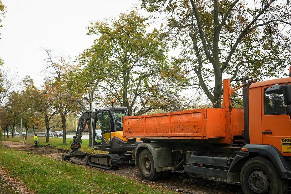 Remonty chodnik�w na Woli i Ochocie. ZDM poda� terminy