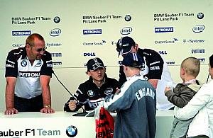 Ryk silników i smród. Byłem na Kubicy!