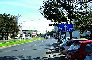 Blokowanie ruchu na Człuchowskiej