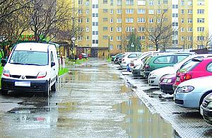 Chodnik potrzebny od zaraz