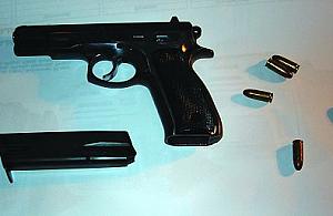 Uzbrojony na Odkrytej