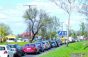 Modlińska szersza dopiero w sierpniu