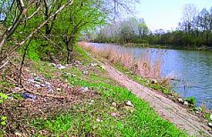 Wędkują, śmiecą i niech tak pozostanie