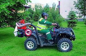 Po psach sprząta odkurzacz