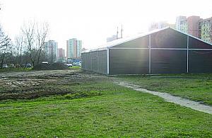 Kolejny pub "pod chmurką"