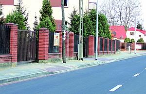 Absurdy na Nowodworskiej