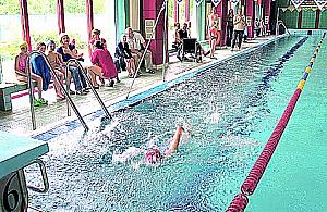 Czterysta krzesełek za trzy bańki