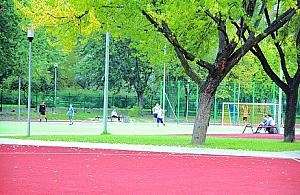 Jest boisko, będzie lodowisko