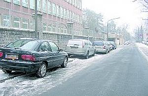 Co z zakazem parkowania?