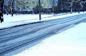 Potrzebny chodnik i zebra