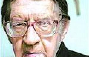 Jabłonna: Ksiądz Jan dla biblioteki