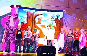 Osiołkowi w żłoby dano...