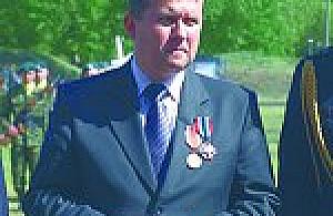 Wypłacać będą, bo muszą