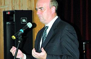 Goni w piętkę i dorabia?