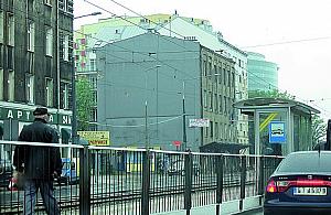 Pustostan straszy przy ratuszu