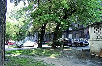 Podw�rko - darmowy parking