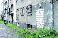 Zamurowani zgodnie z prawem