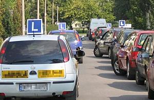 L-ki kochają Bródno. Bródno nie kocha L-ek.