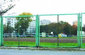 Związane ręce sportowców