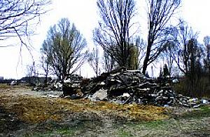 Ruina i kupa śmieci