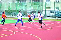 Dwa nowe boiska przy szko�ach