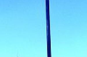 Rzeźb strzegą atrapy