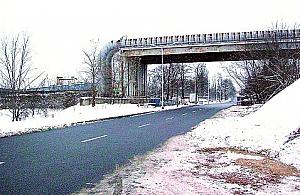 Strażacka dla samochodów, dla pieszych nie