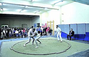 Udany start wawerskich sumoków